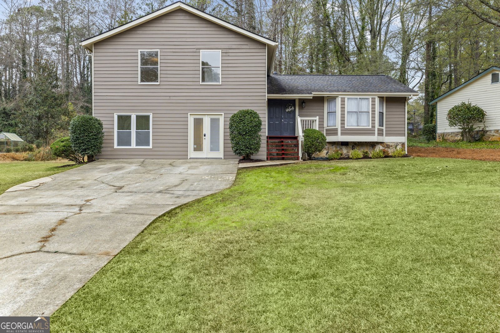 9660 Loblolly Lane Roswell - main photo