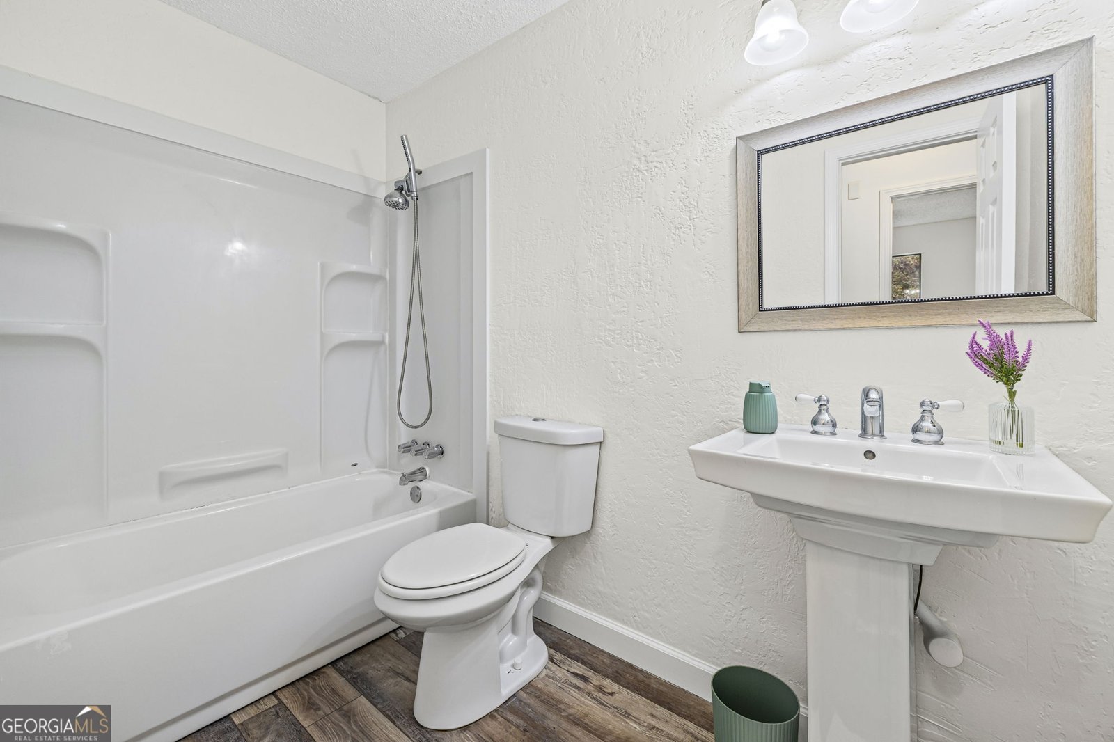 9660 Loblolly Lane Roswell - 14