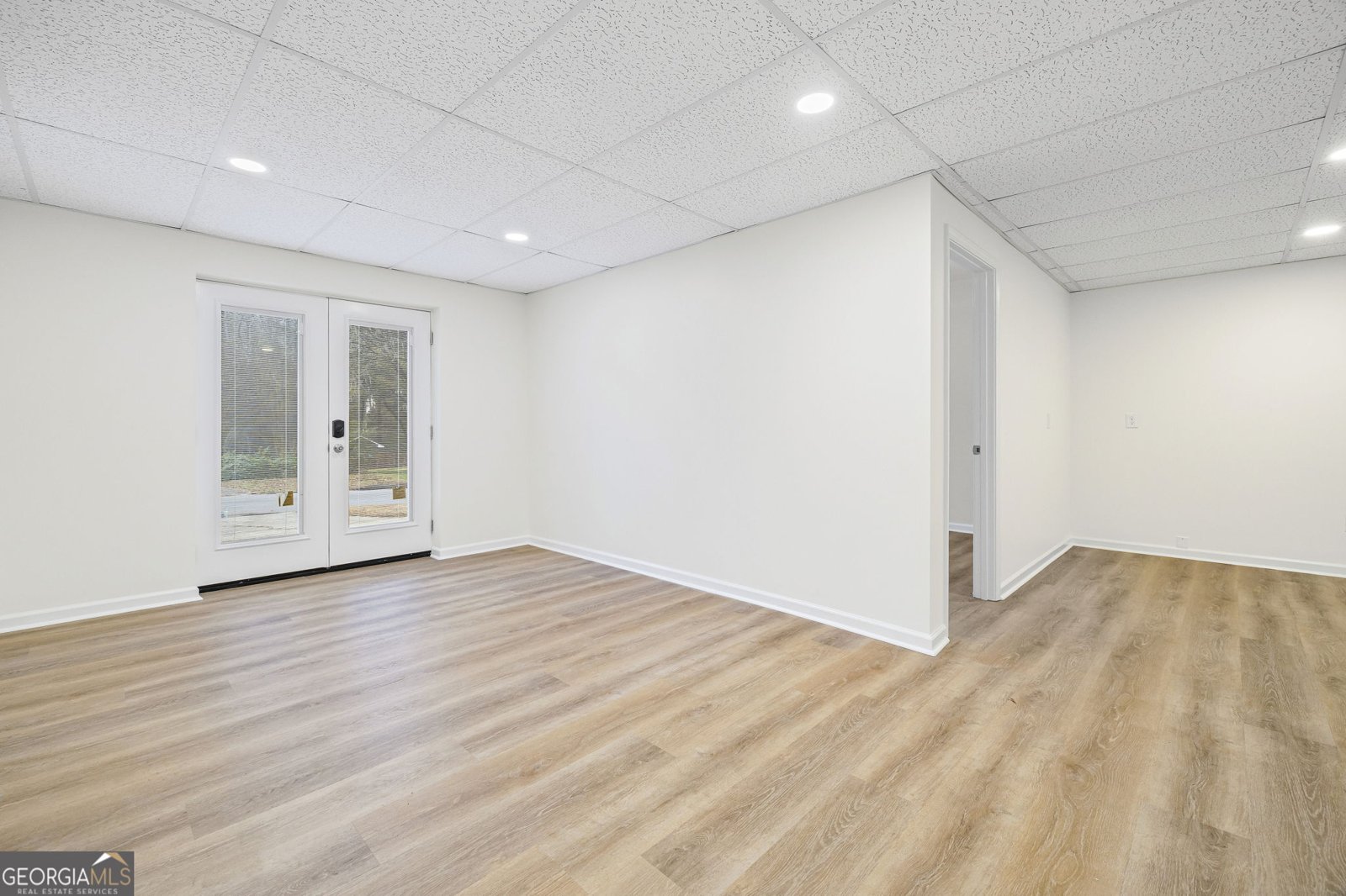 9660 Loblolly Lane Roswell - 33