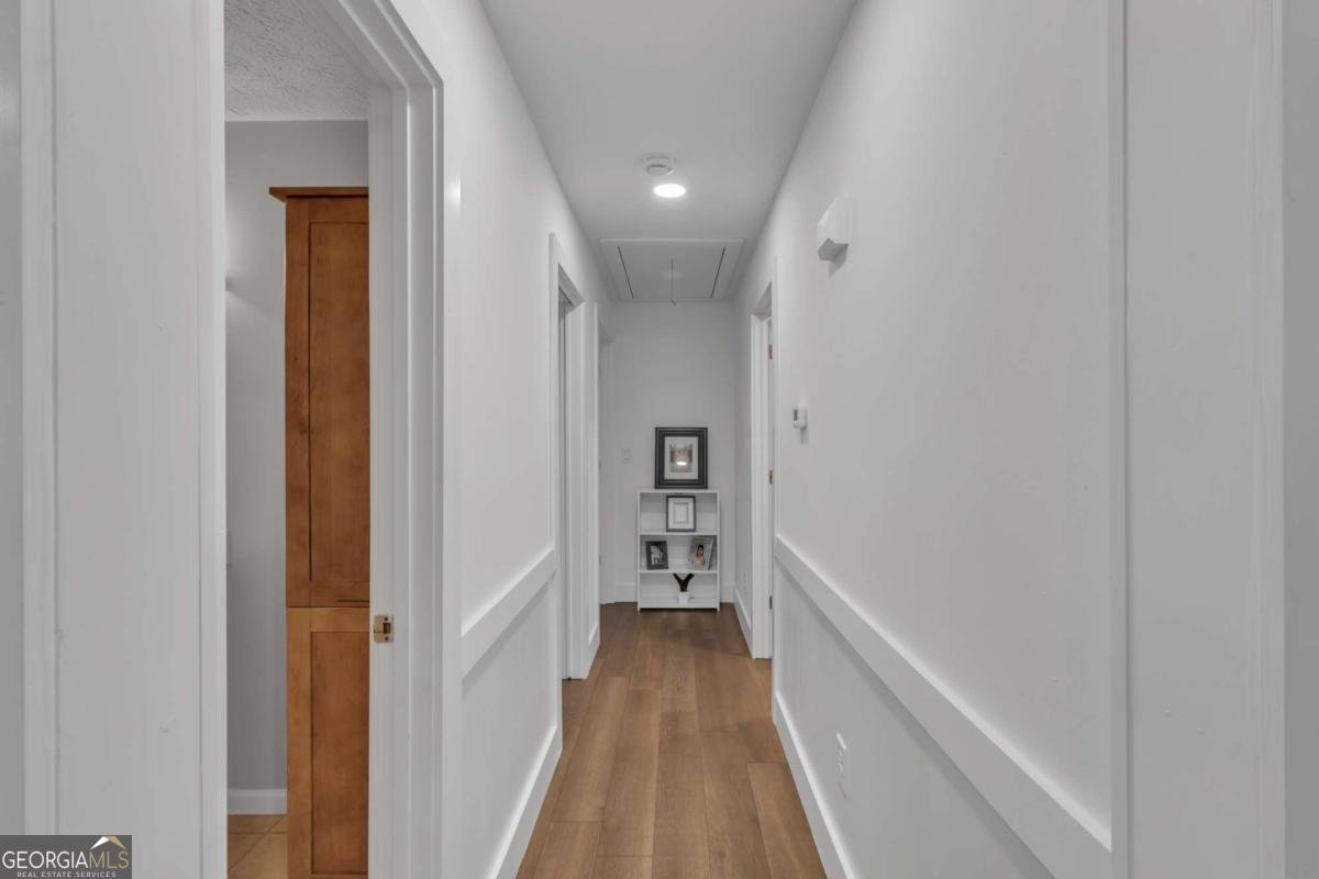 520 Herring Road Grayson - 20