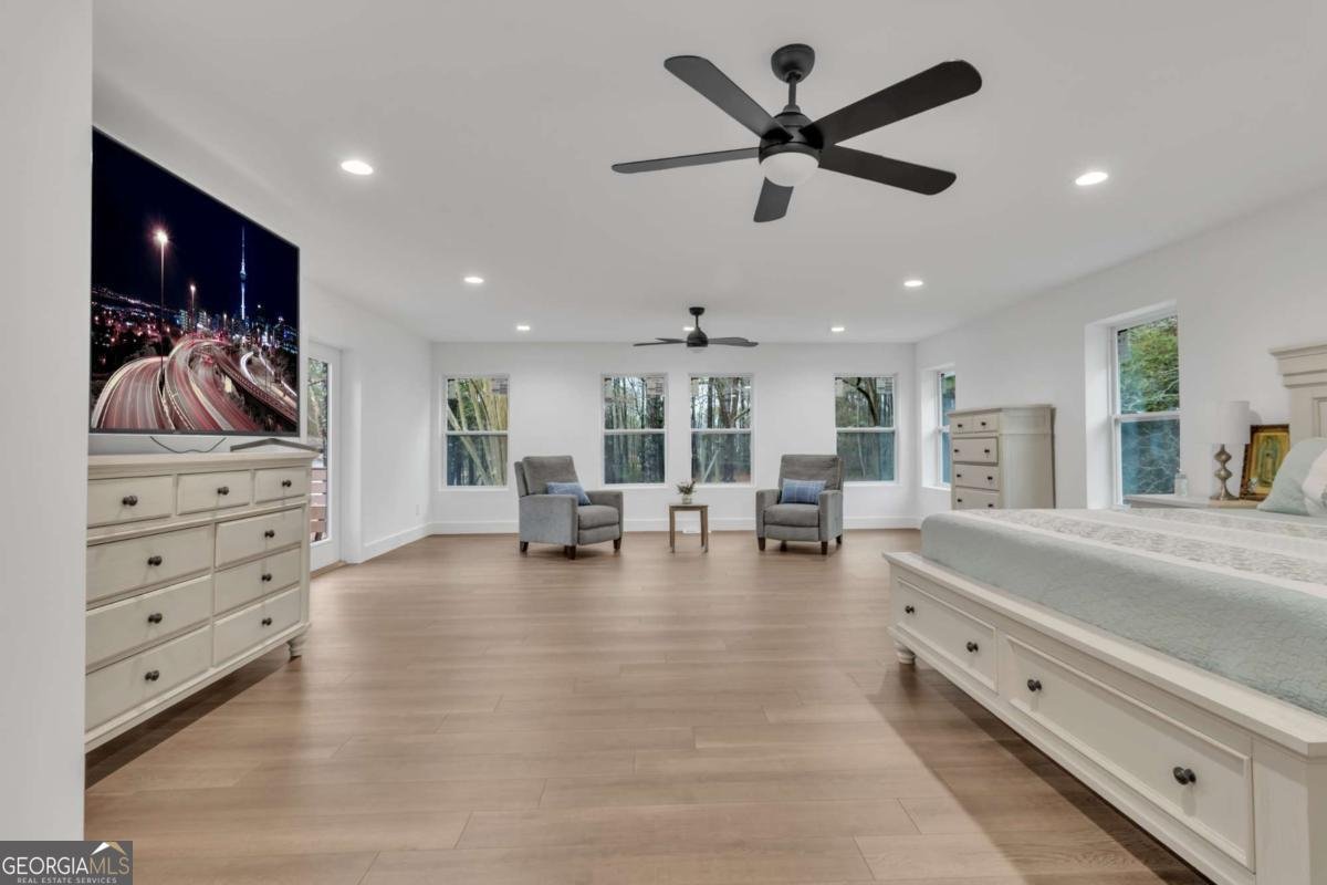 520 Herring Road Grayson - 26