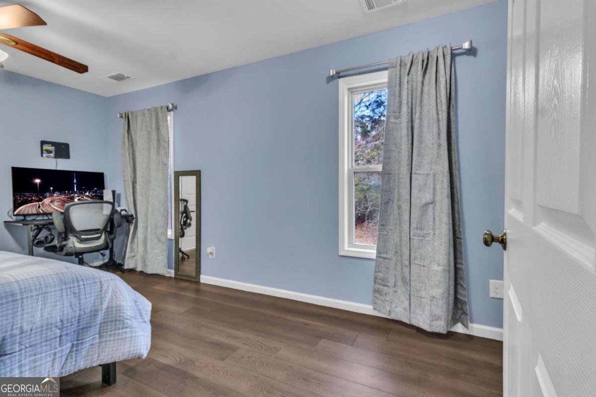 520 Herring Road Grayson - 40