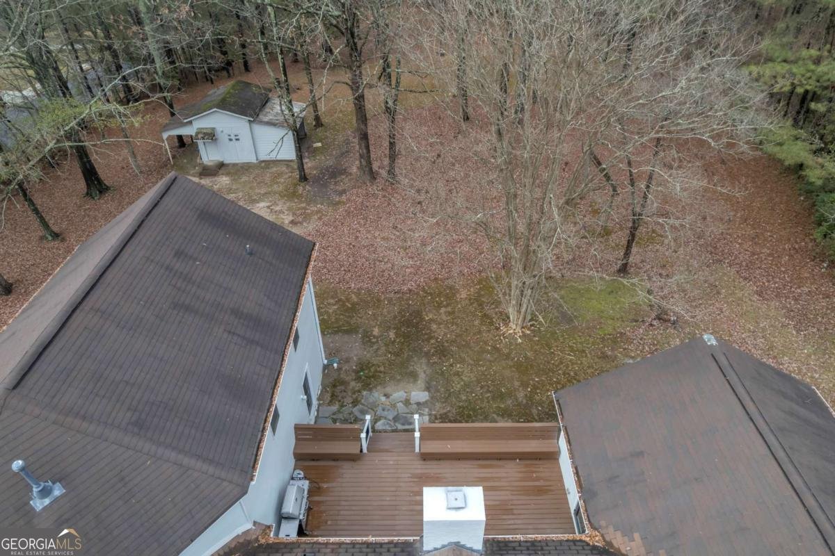 520 Herring Road Grayson - 48