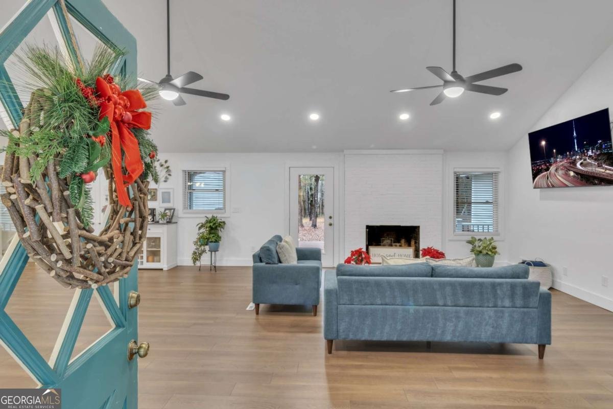 520 Herring Road Grayson - 7