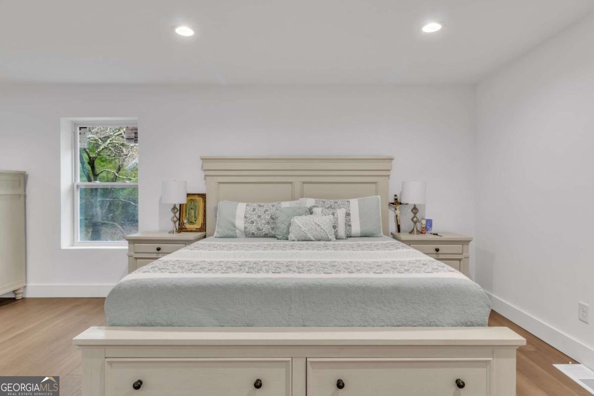 520 Herring Road Grayson - 73