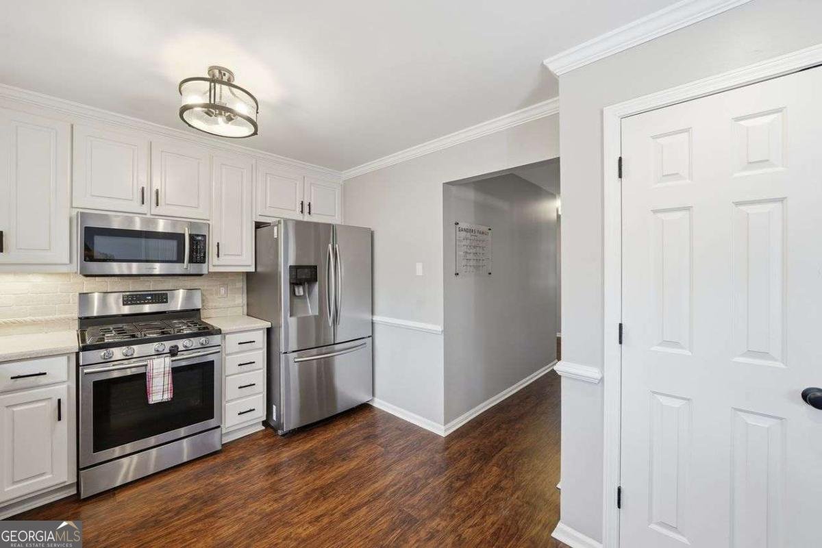 225 Barrington Drive Roswell - 11