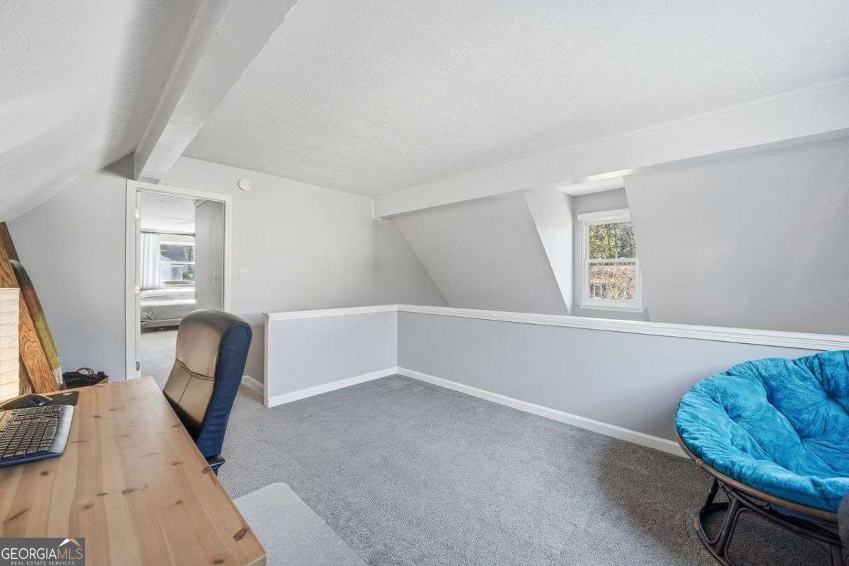 225 Barrington Drive Roswell - 24