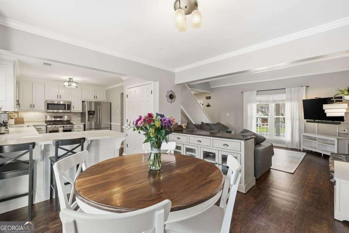 225 Barrington Drive Roswell - 8