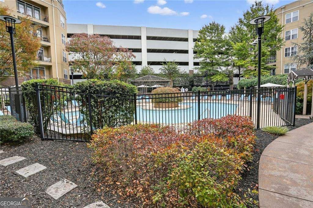 390 17th Street Atlanta - 23