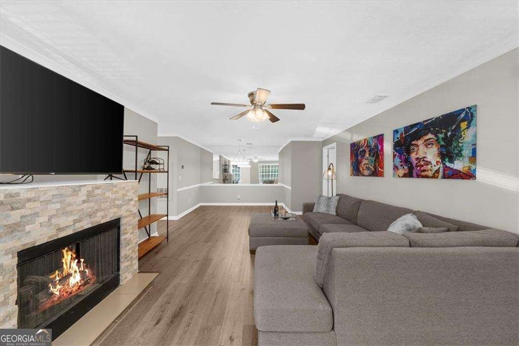 123 Streamside Drive Roswell - 11