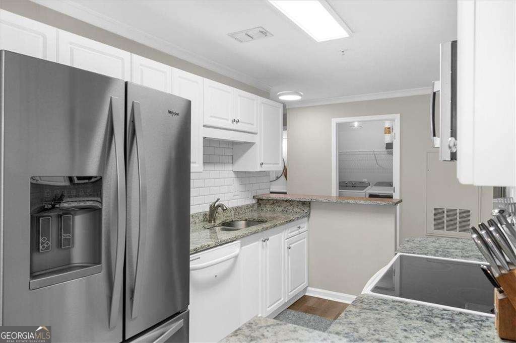 123 Streamside Drive Roswell - 21