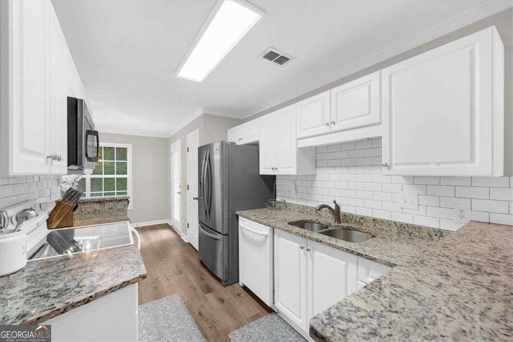 123 Streamside Drive Roswell - 22