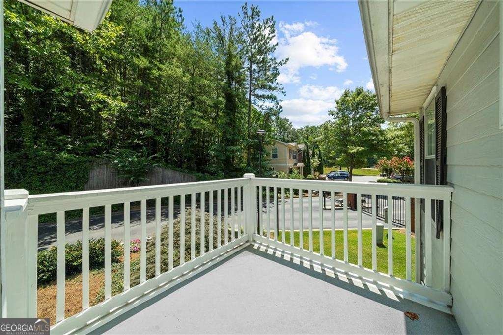 123 Streamside Drive Roswell - 36