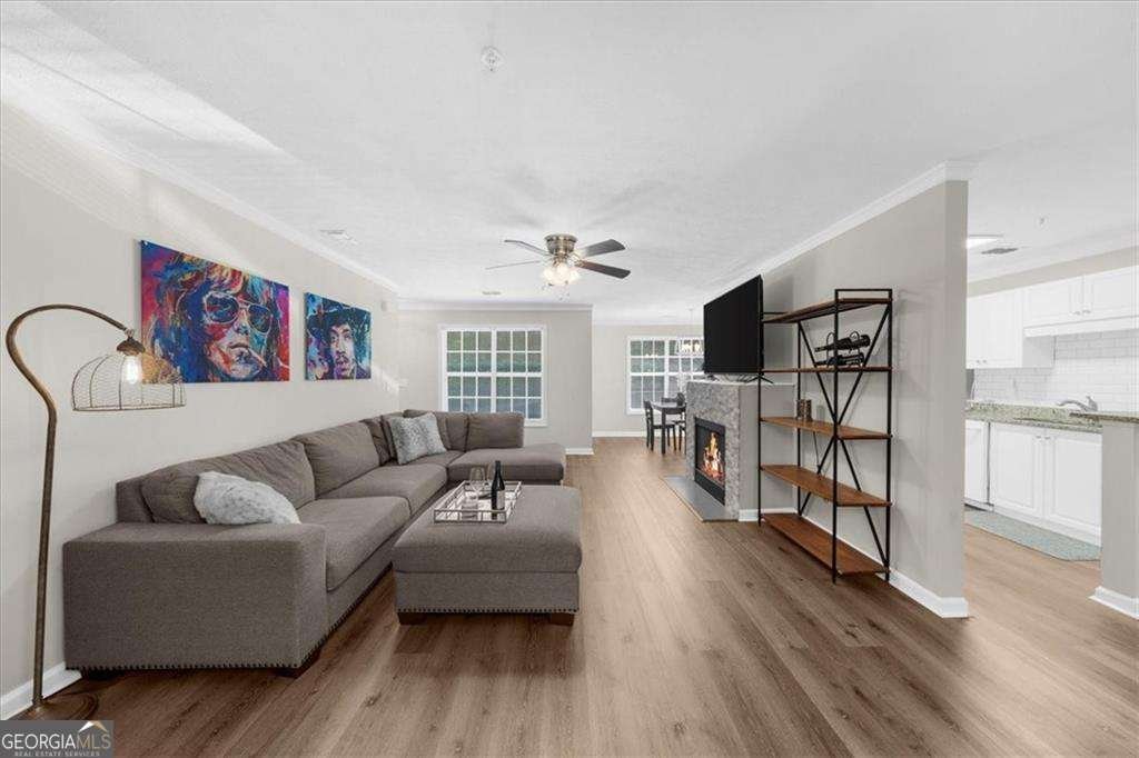 123 Streamside Drive Roswell - 9
