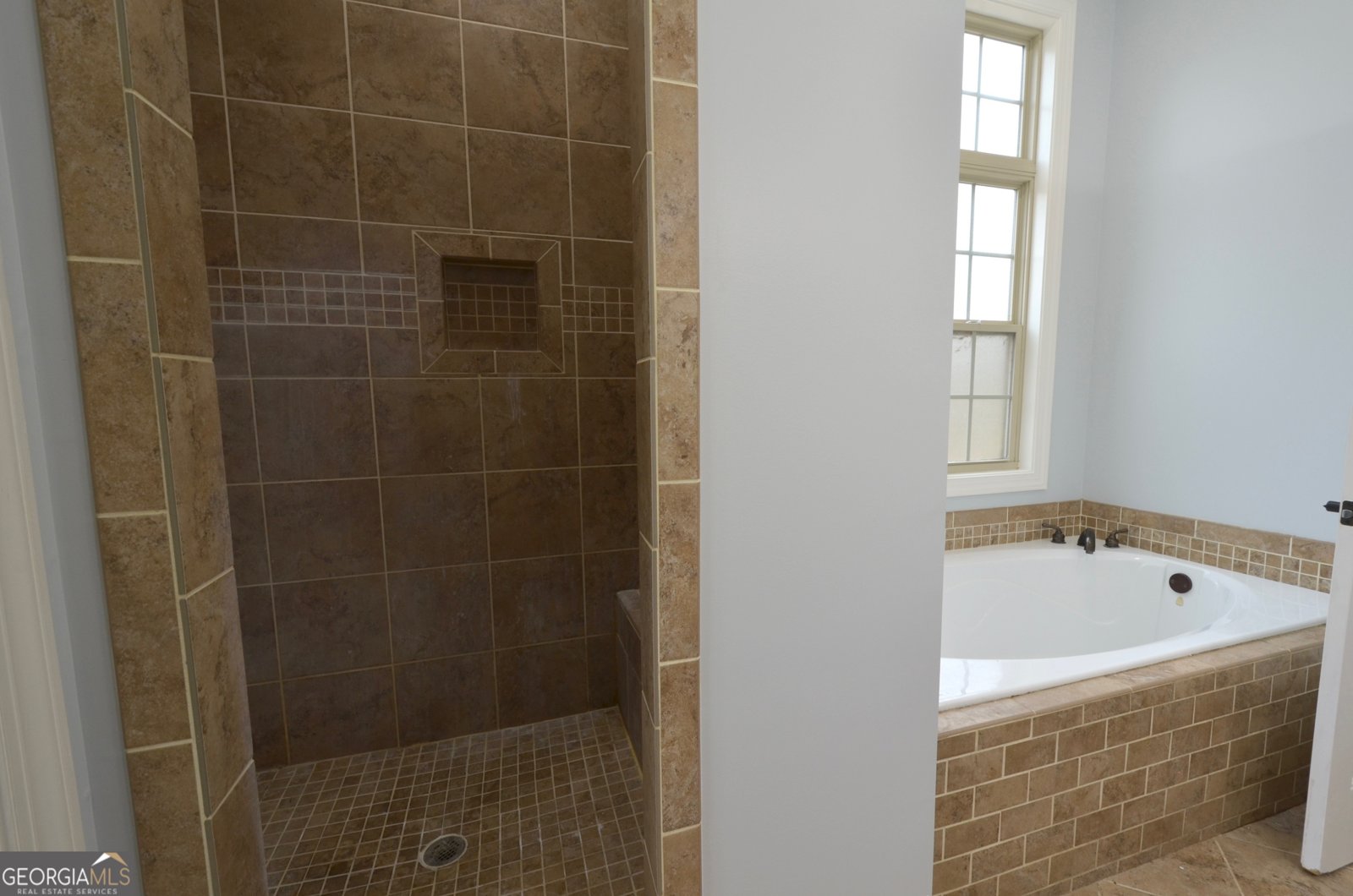 438 Highland Lakes Drive Eastman - 39