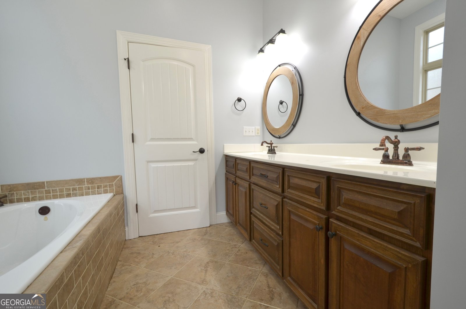 438 Highland Lakes Drive Eastman - 42