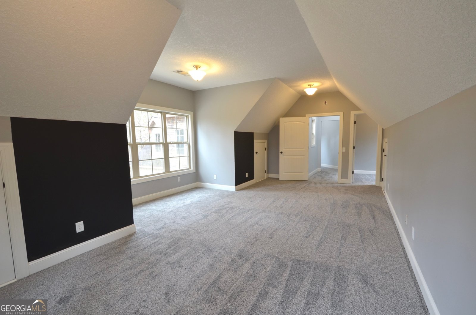 438 Highland Lakes Drive Eastman - 57