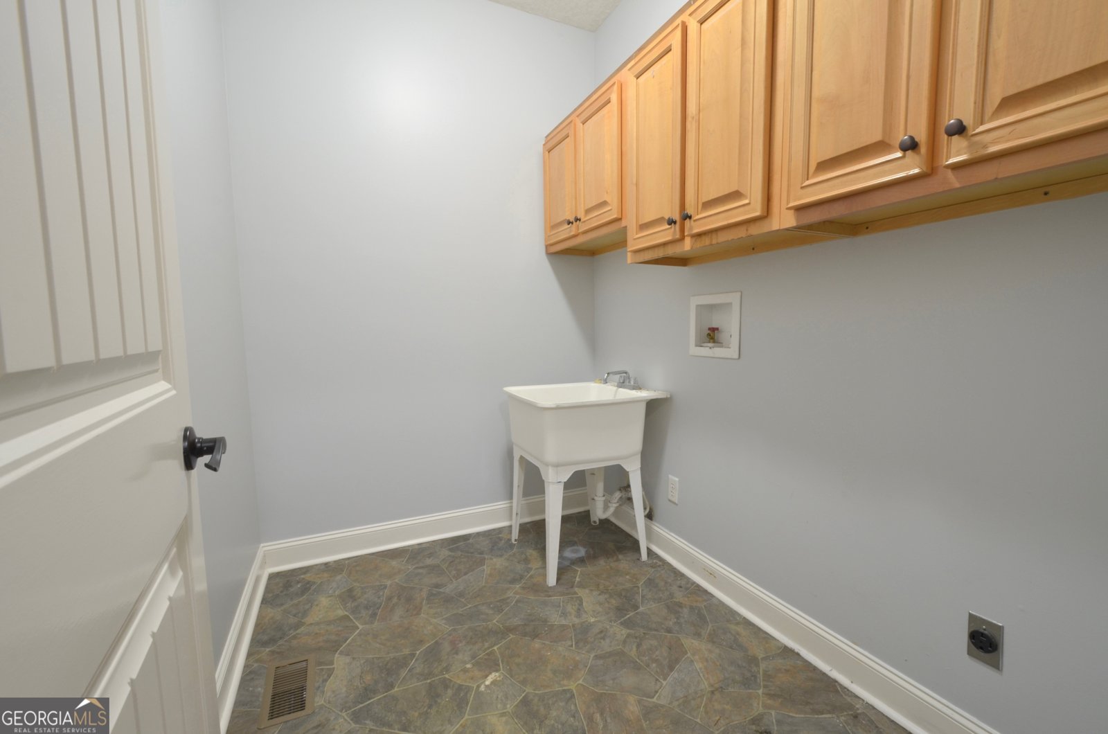 438 Highland Lakes Drive Eastman - 63