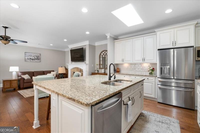 306 Gray Shingle Ln Woodstock - 59