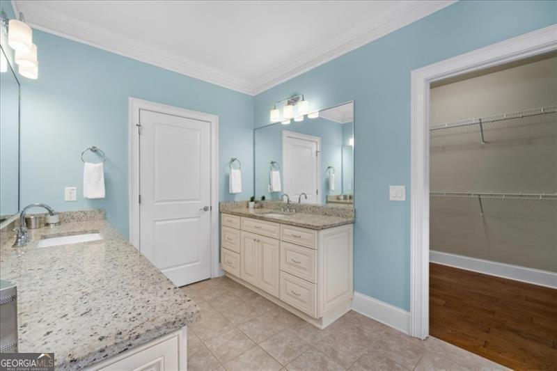 306 Gray Shingle Ln Woodstock - 64