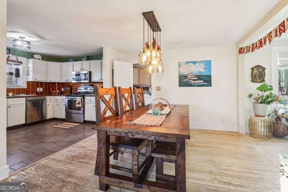 6150 Oak Grove Circle Cumming - 16