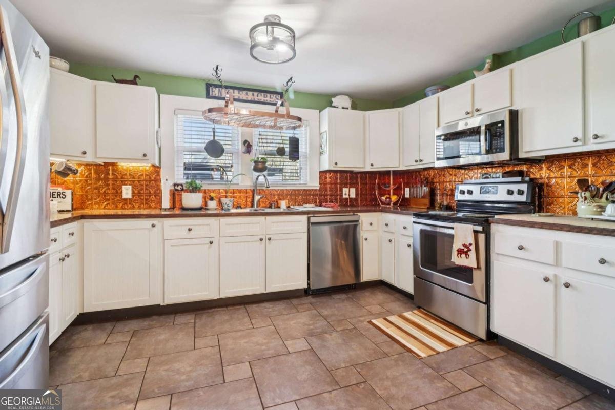 6150 Oak Grove Circle Cumming - 21