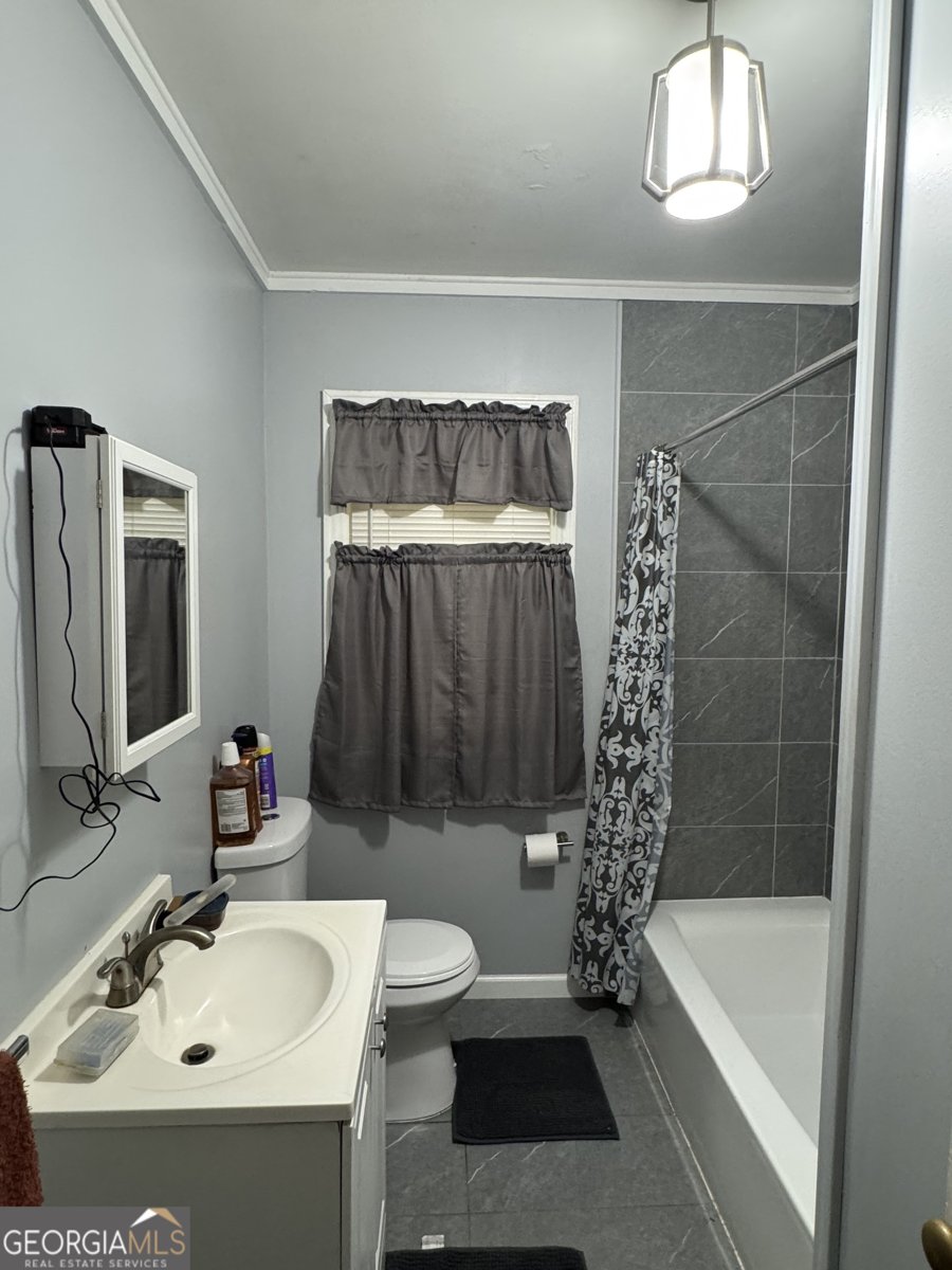 1825 Lyle Avenue College Park - 11