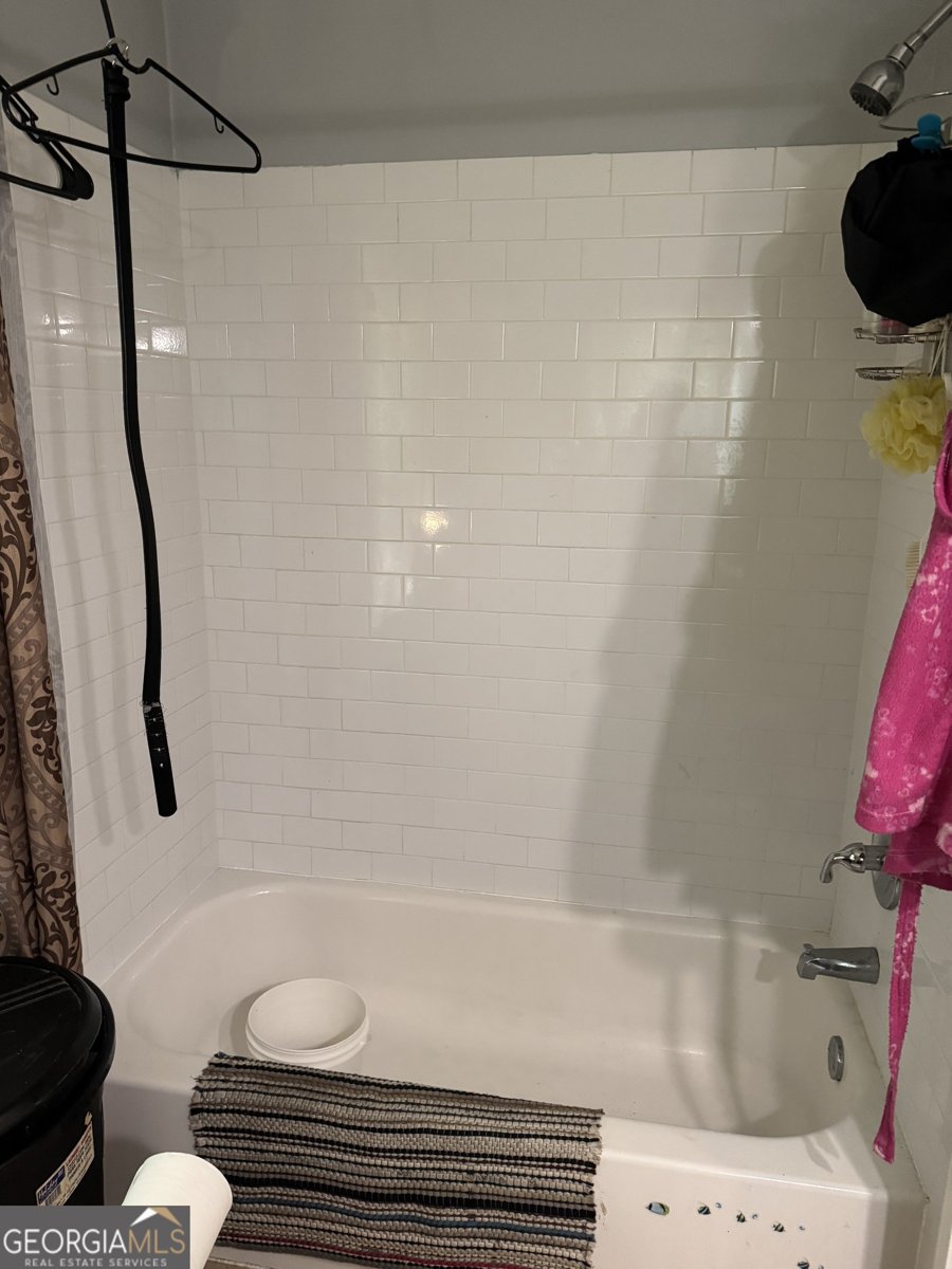 1825 Lyle Avenue College Park - 16