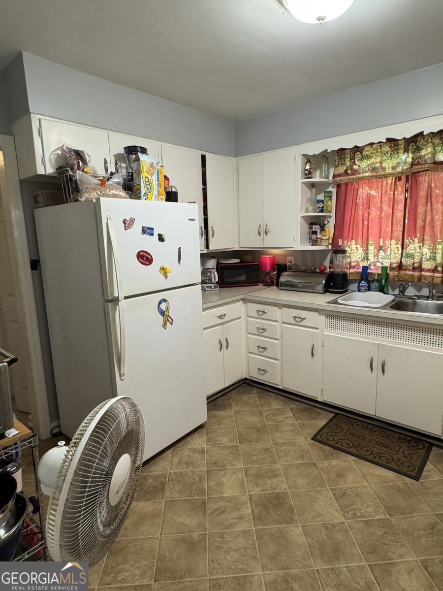 1825 Lyle Avenue College Park - 7