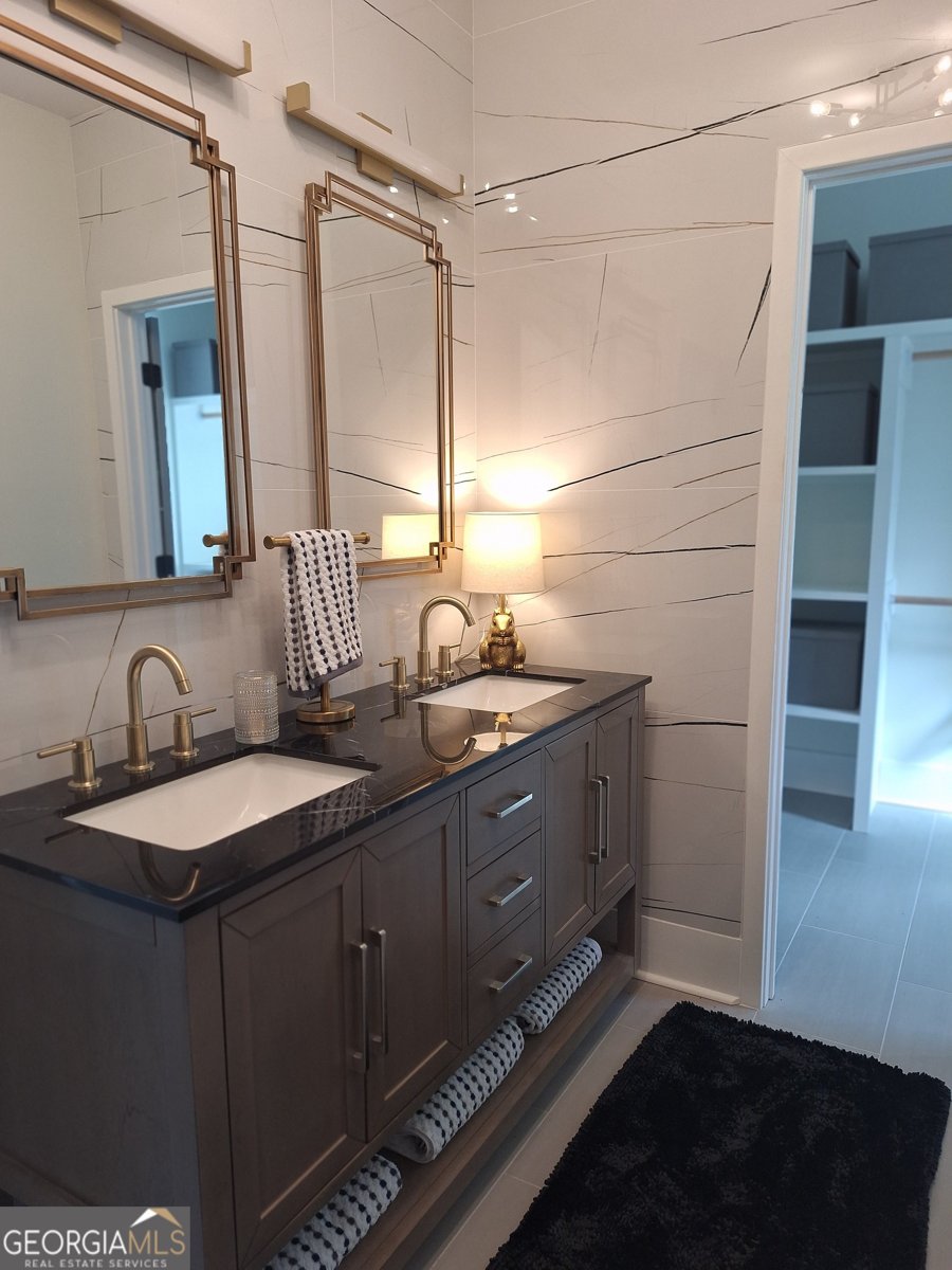 6245 Reives Road Cumming - 11