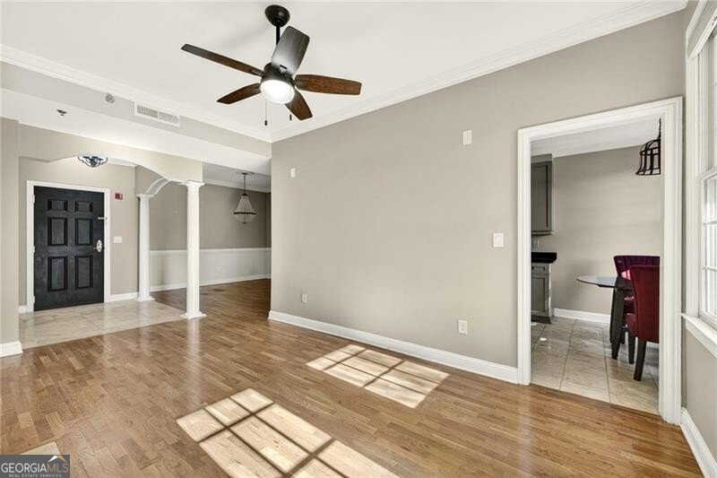 1735 Peachtree Street Atlanta - 9