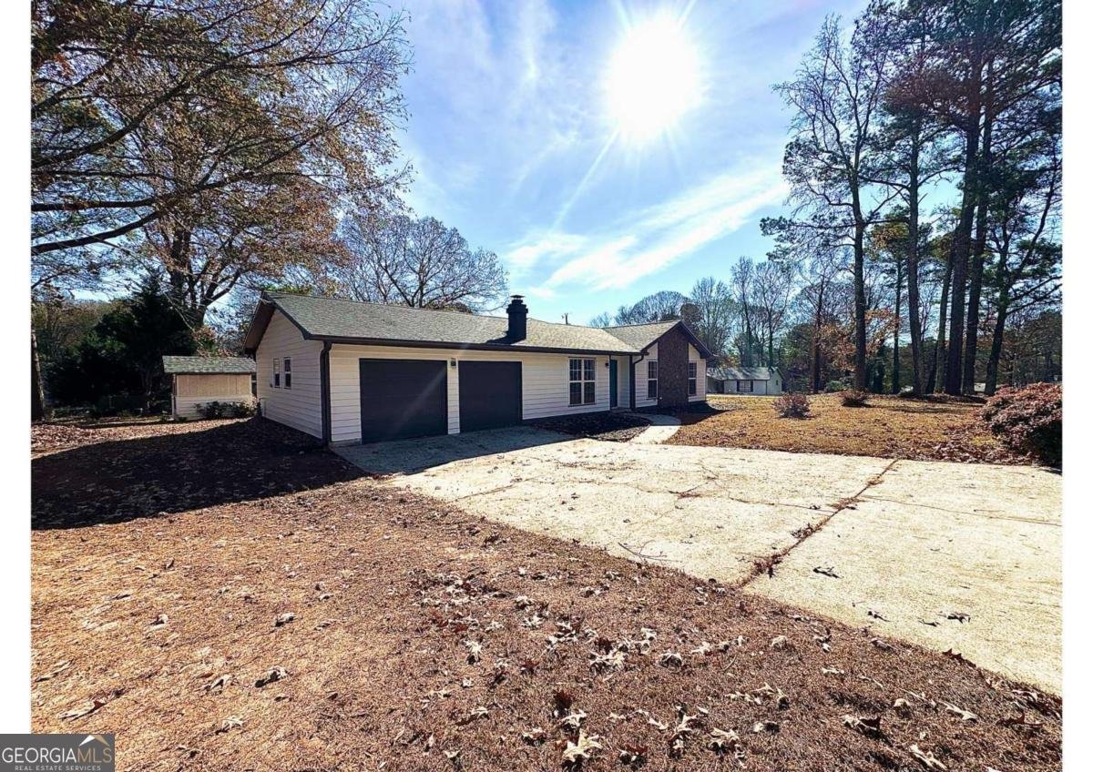 15 Chimney Smoke Drive Stockbridge - 2