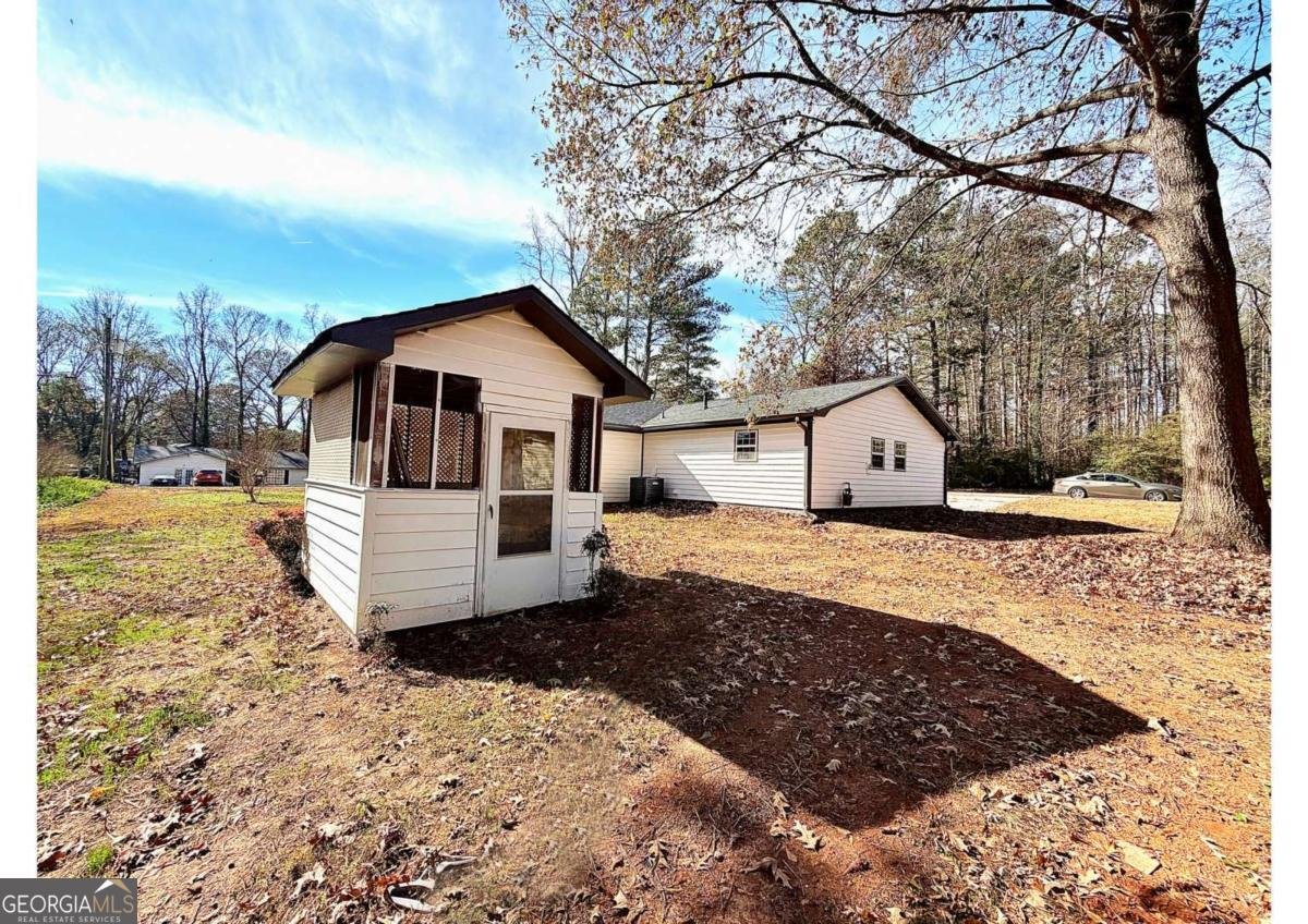 15 Chimney Smoke Drive Stockbridge - 4