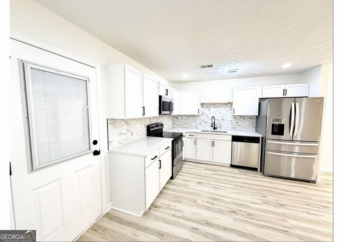 15 Chimney Smoke Drive Stockbridge - 8