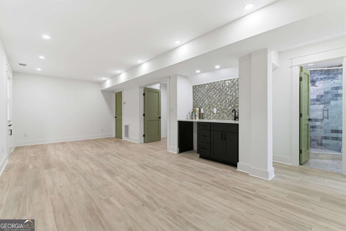 542 Sugar Hill Drive Marietta - 35