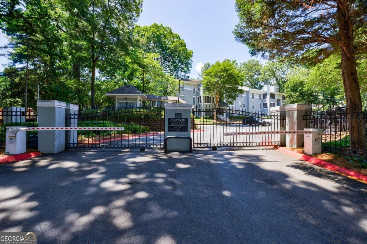 215 Summit North Drive Atlanta - 28