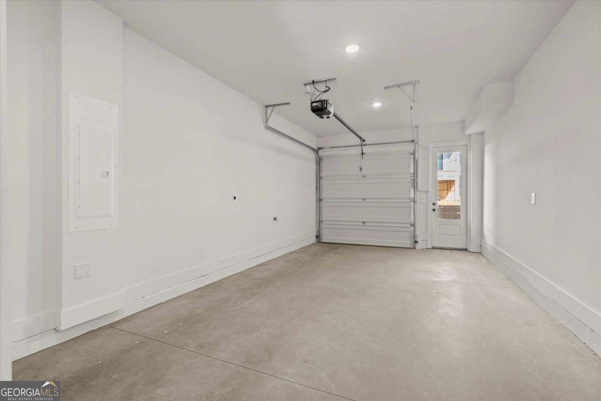 647 Soul Alley Alpharetta - 29