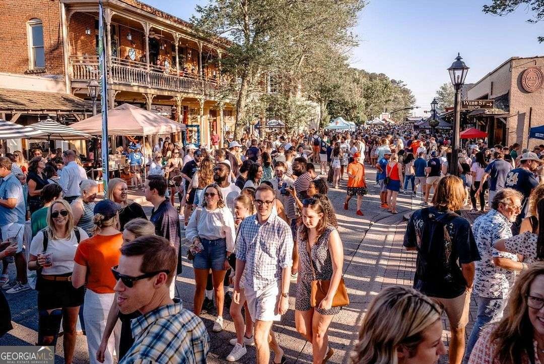 105 ASHBROOK Lane Roswell - 27