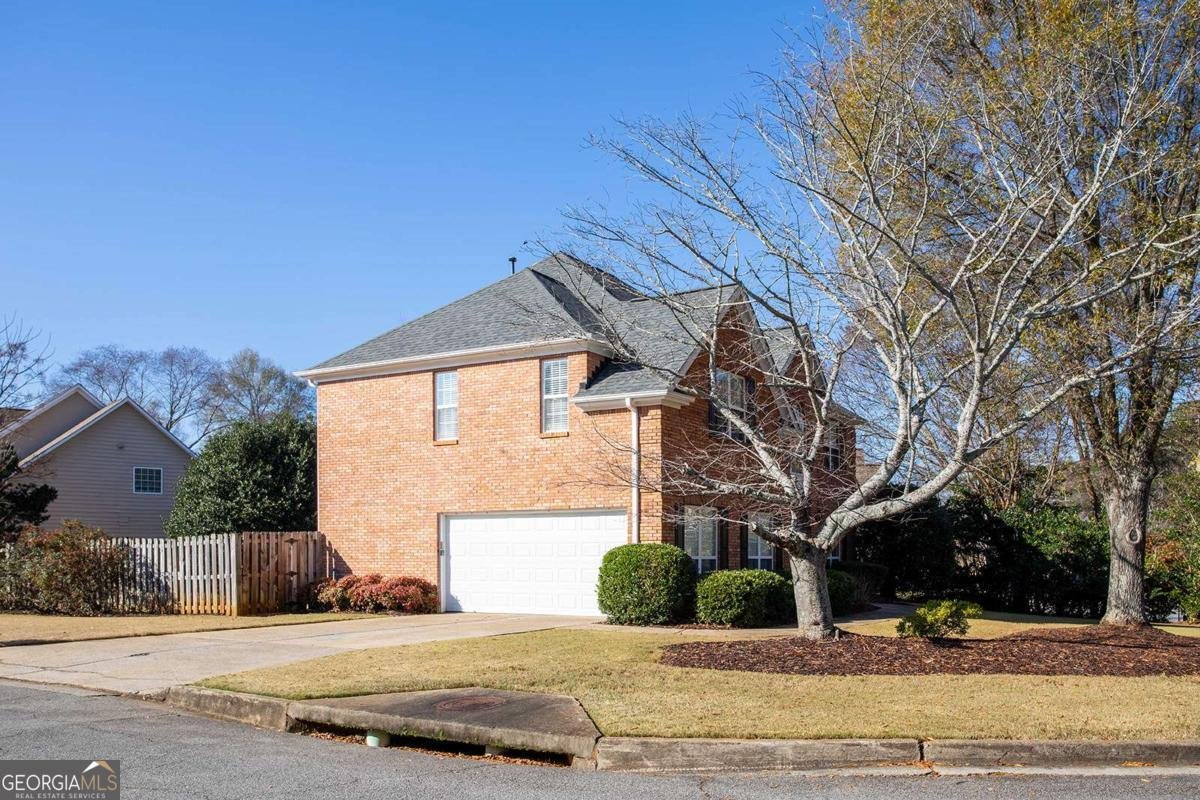 105 ASHBROOK Lane Roswell - 3