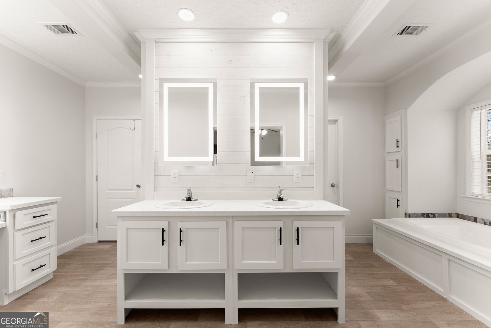 24302 Highway 59 Commerce - 22