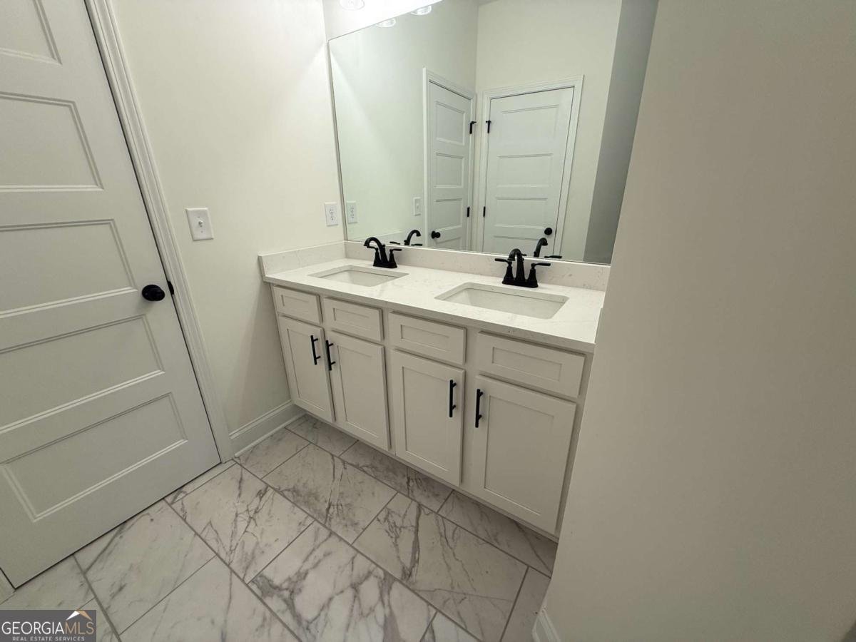 3229 TRADITIONS Way Jefferson - 33