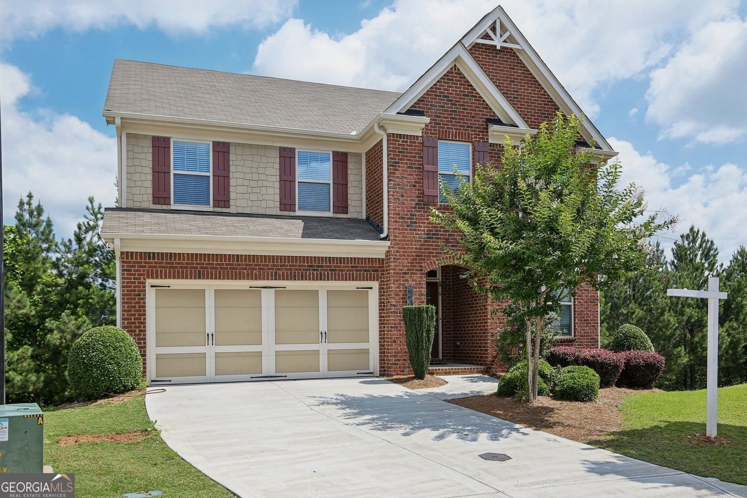 4480 Egret Avenue Cumming - 77