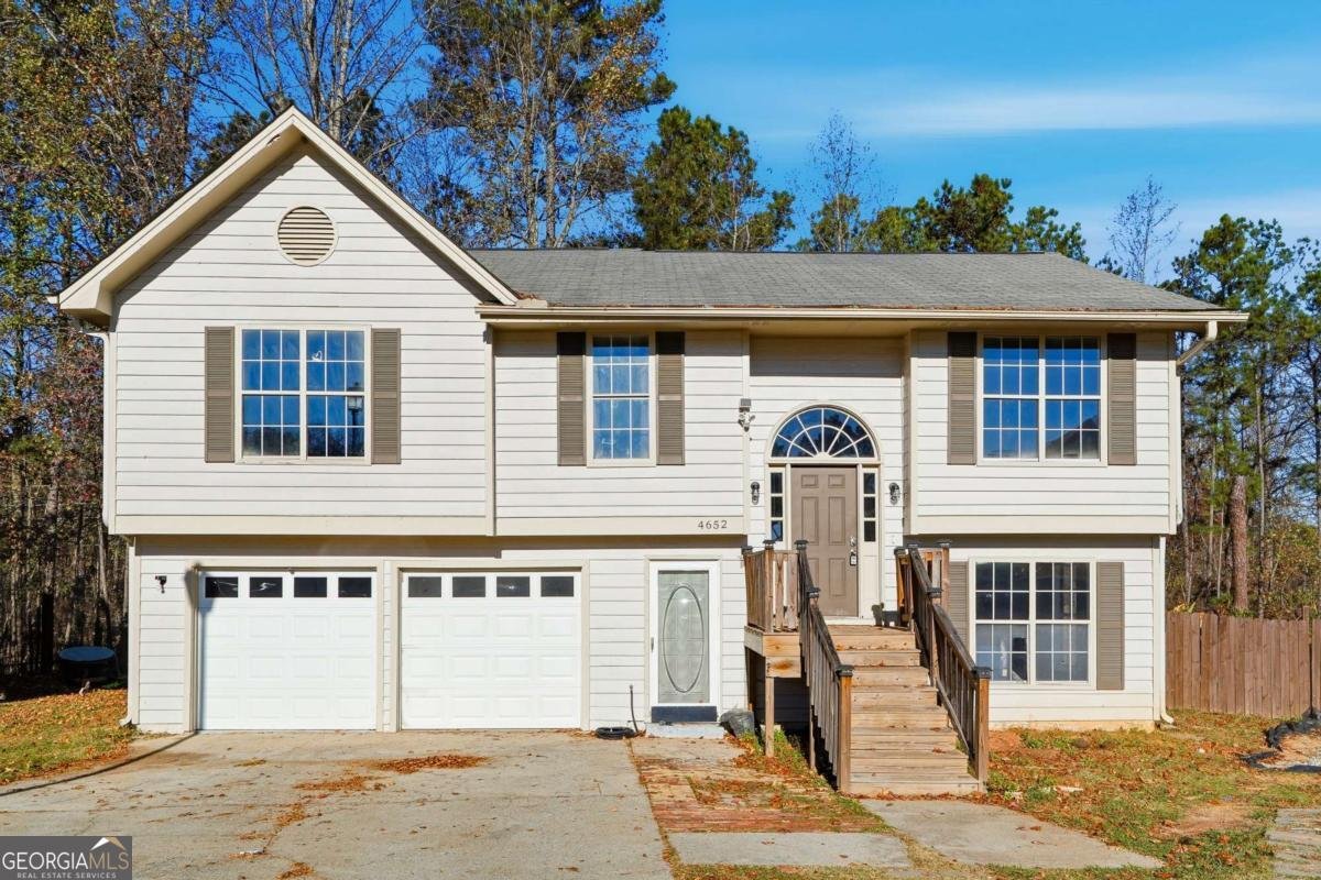 4652 Parklake Court Norcross - main photo