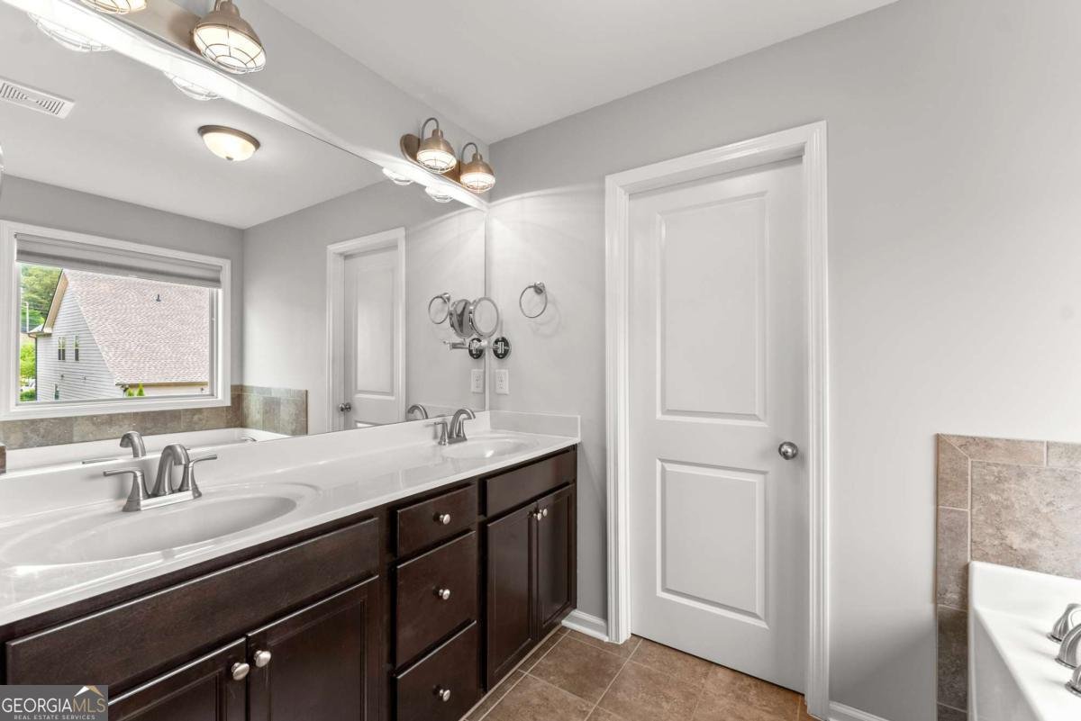 6021 Harbour Mist Drive Flowery Branch - 31