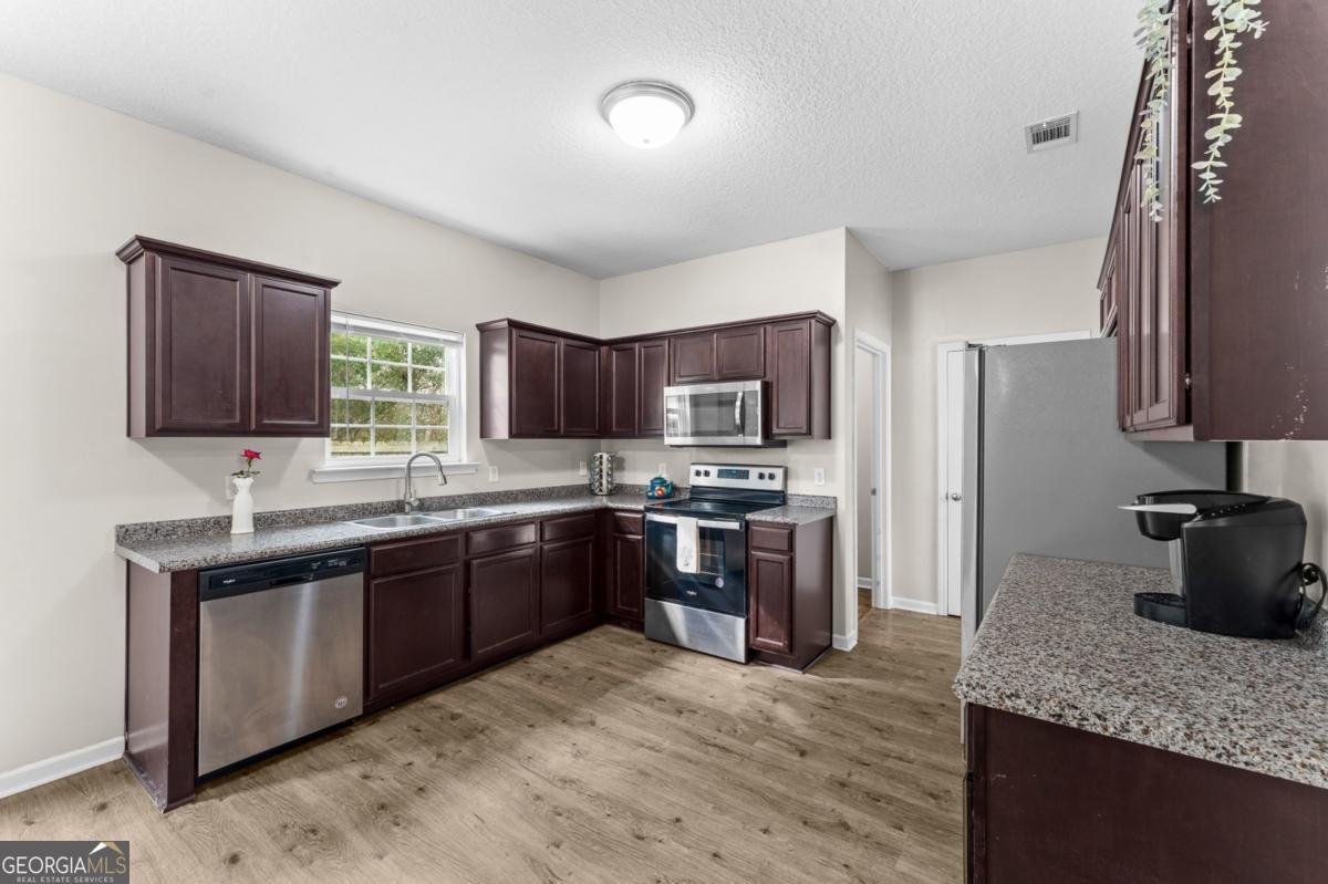 1286 Windrow Drive Hinesville - 14