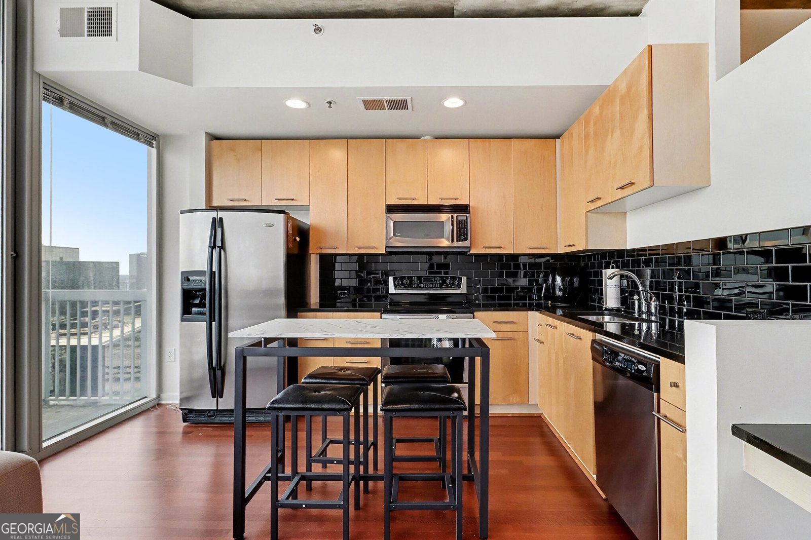 3324 Peachtree Road Atlanta - 3