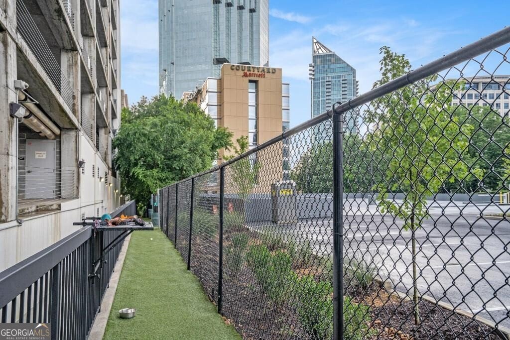 3324 Peachtree Road Atlanta - 39