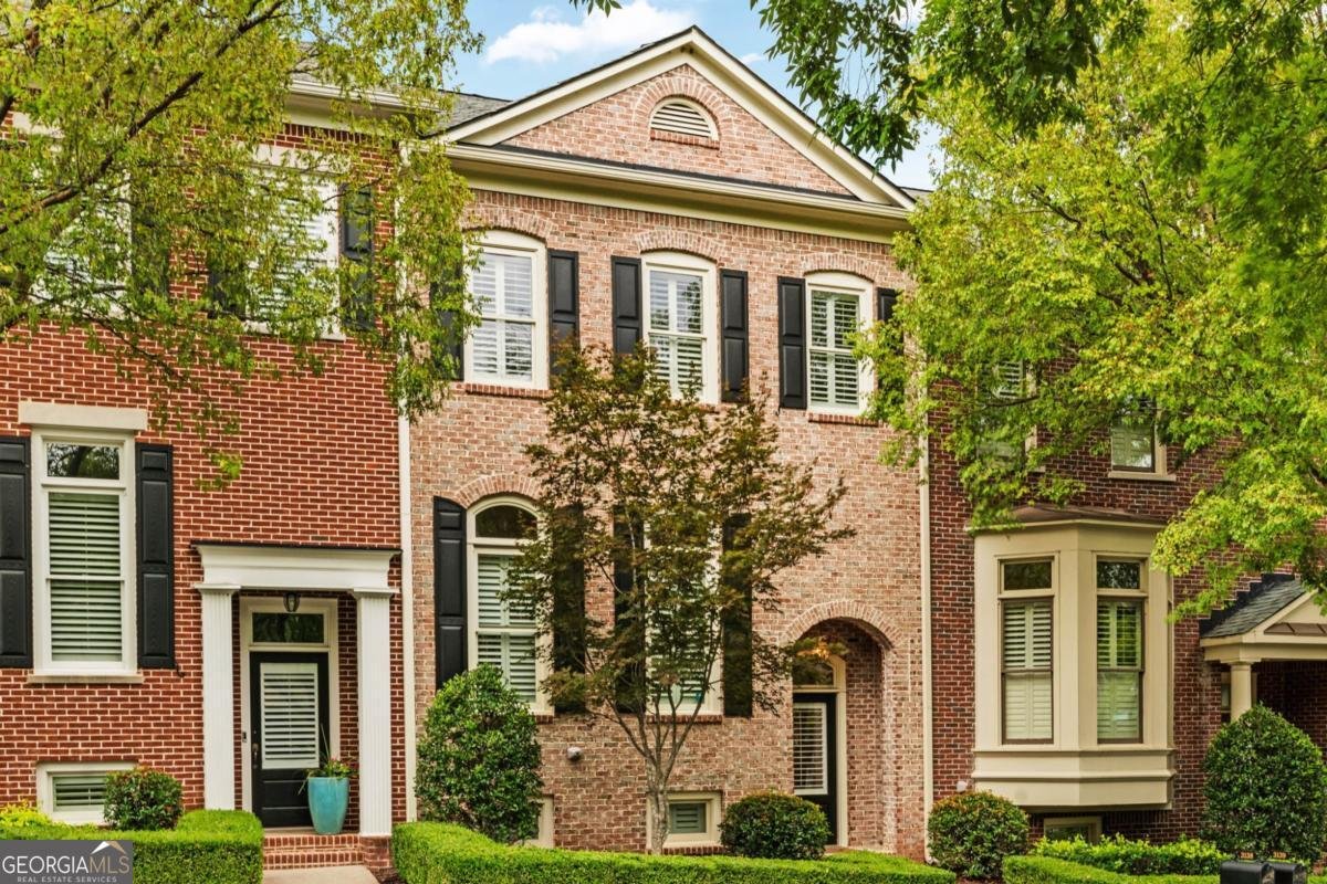 3138 Neal Court Cumming - 1