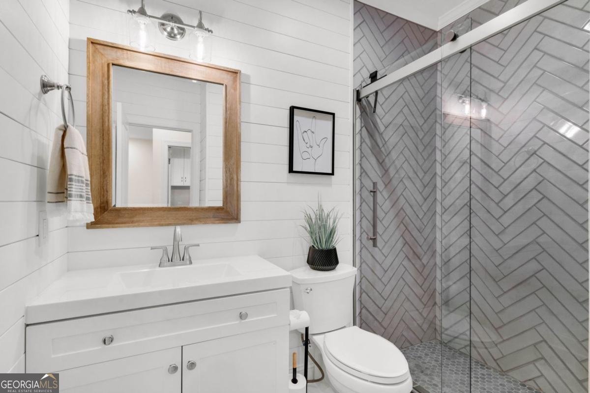 3138 Neal Court Cumming - 31