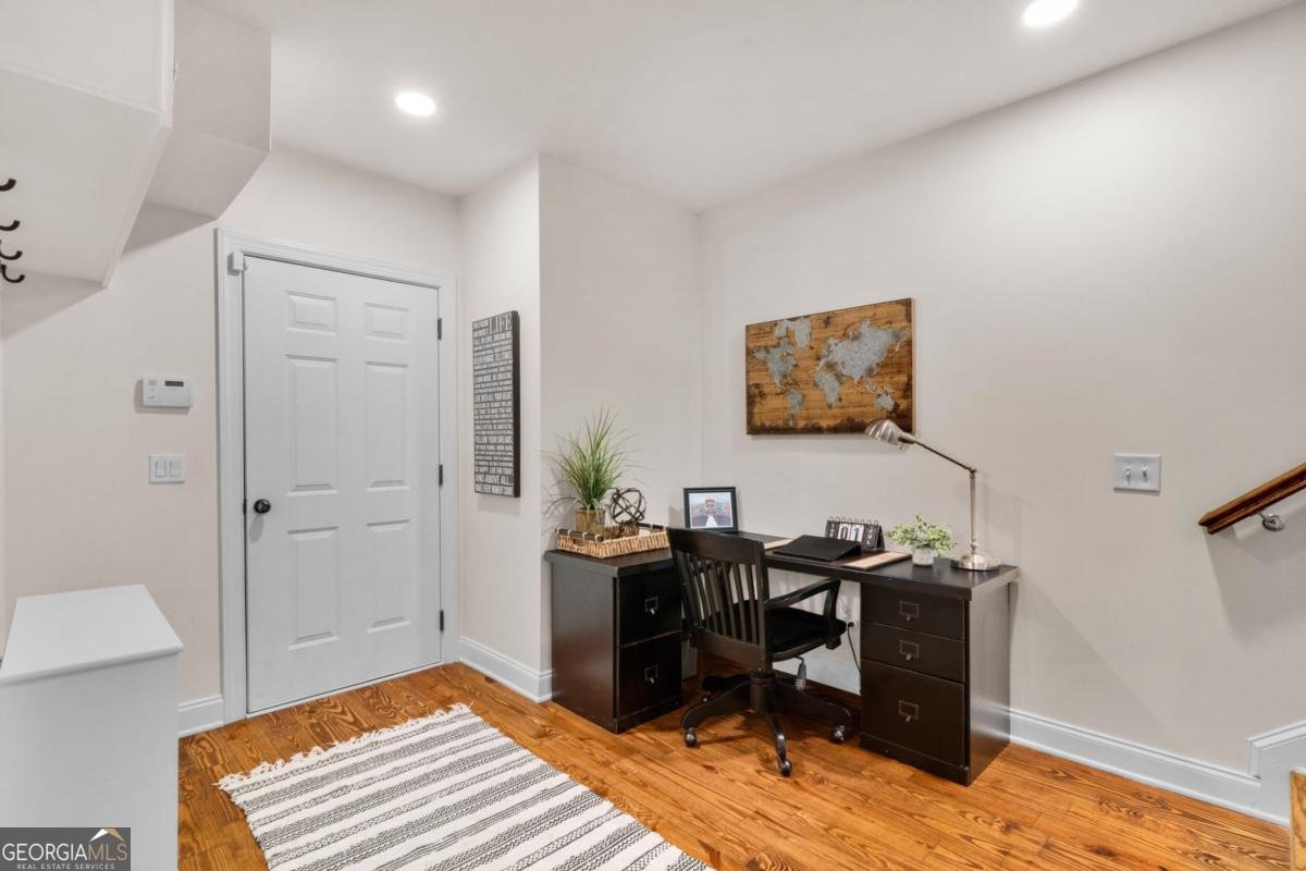 3138 Neal Court Cumming - 35